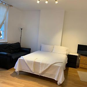 Budget Kamer met een King Size Bed